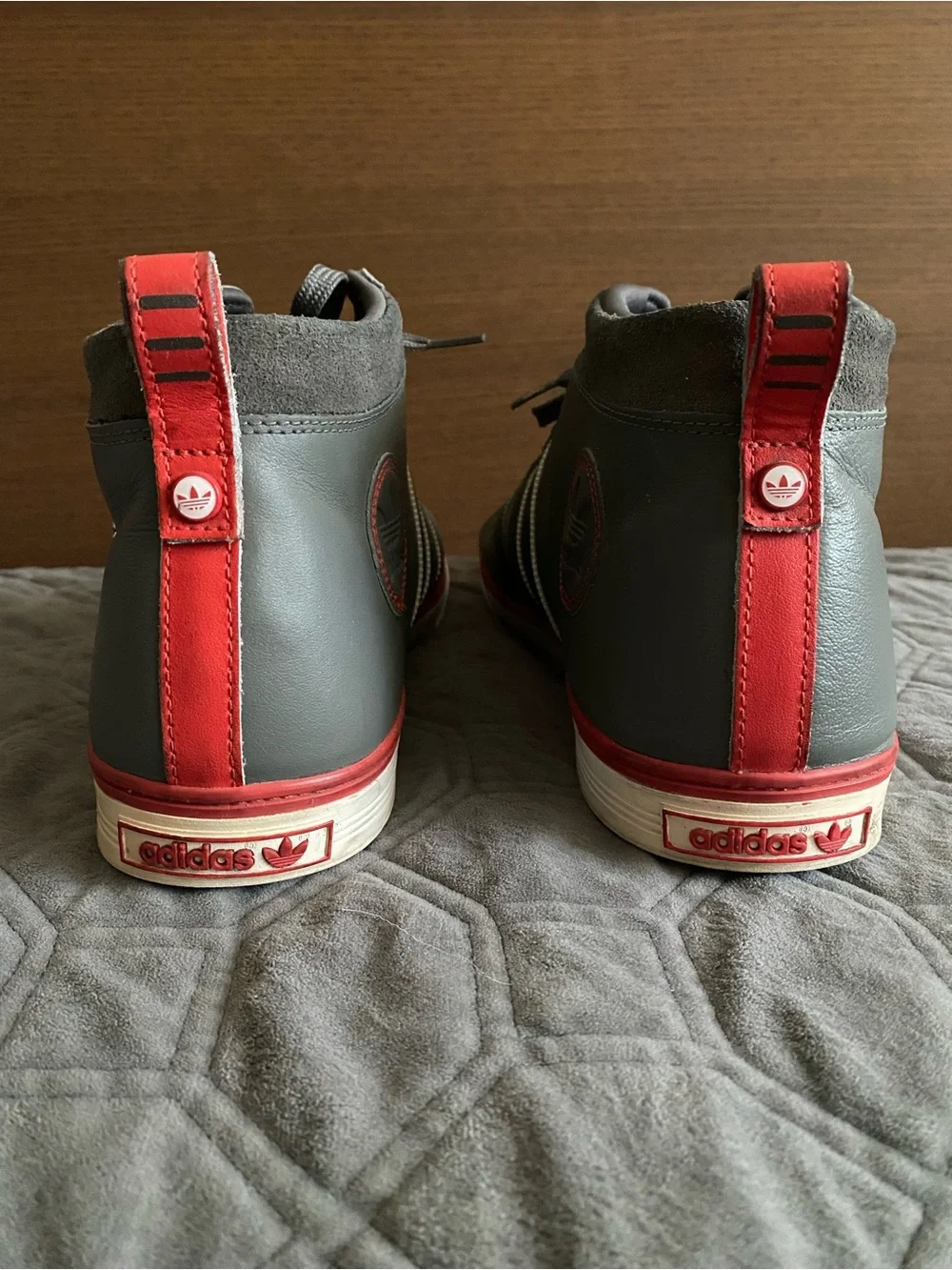RARE Adidas Originals x Vespa S Mid Grey Red Men’s Sneakers Size 13.5 Collectors